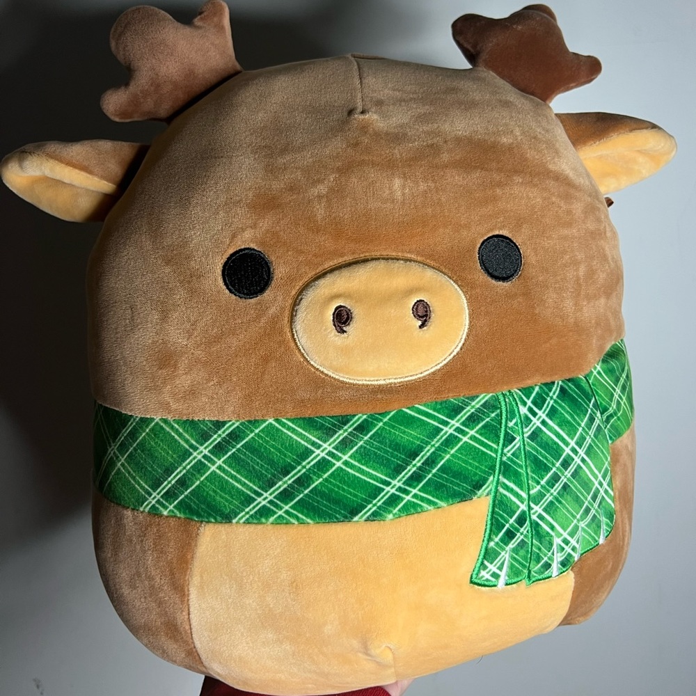 BNWT 12” Ruby Holiday Squishmallow